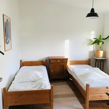 Apartment Bakkely *
