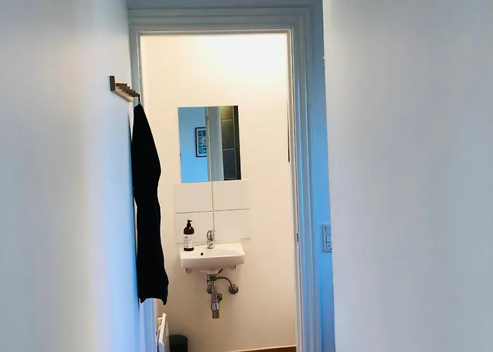 Bakkely * Hjortshoj