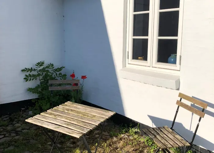 Bakkely Hjortshoj